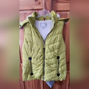 GreenTea Yellow Quilted Vest with Plush Lining